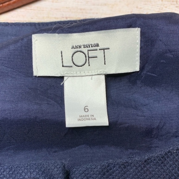 Dress - Picture 6 of 6